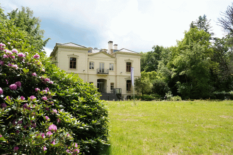 Woonzorglocatie Villa Pavia tuin